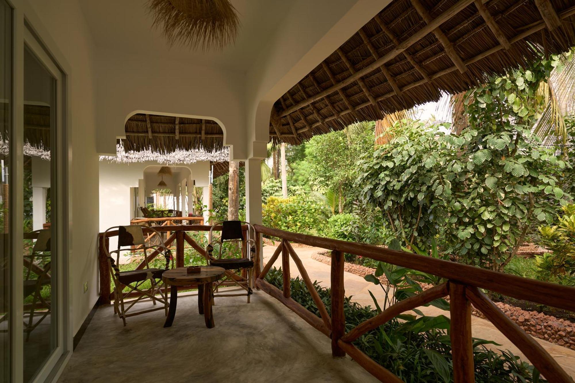 African Bungalows Нунгви Экстерьер фото